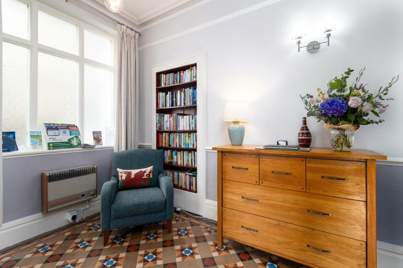 Bodnant Guest House ลันดิดโน ภายนอก รูปภาพ