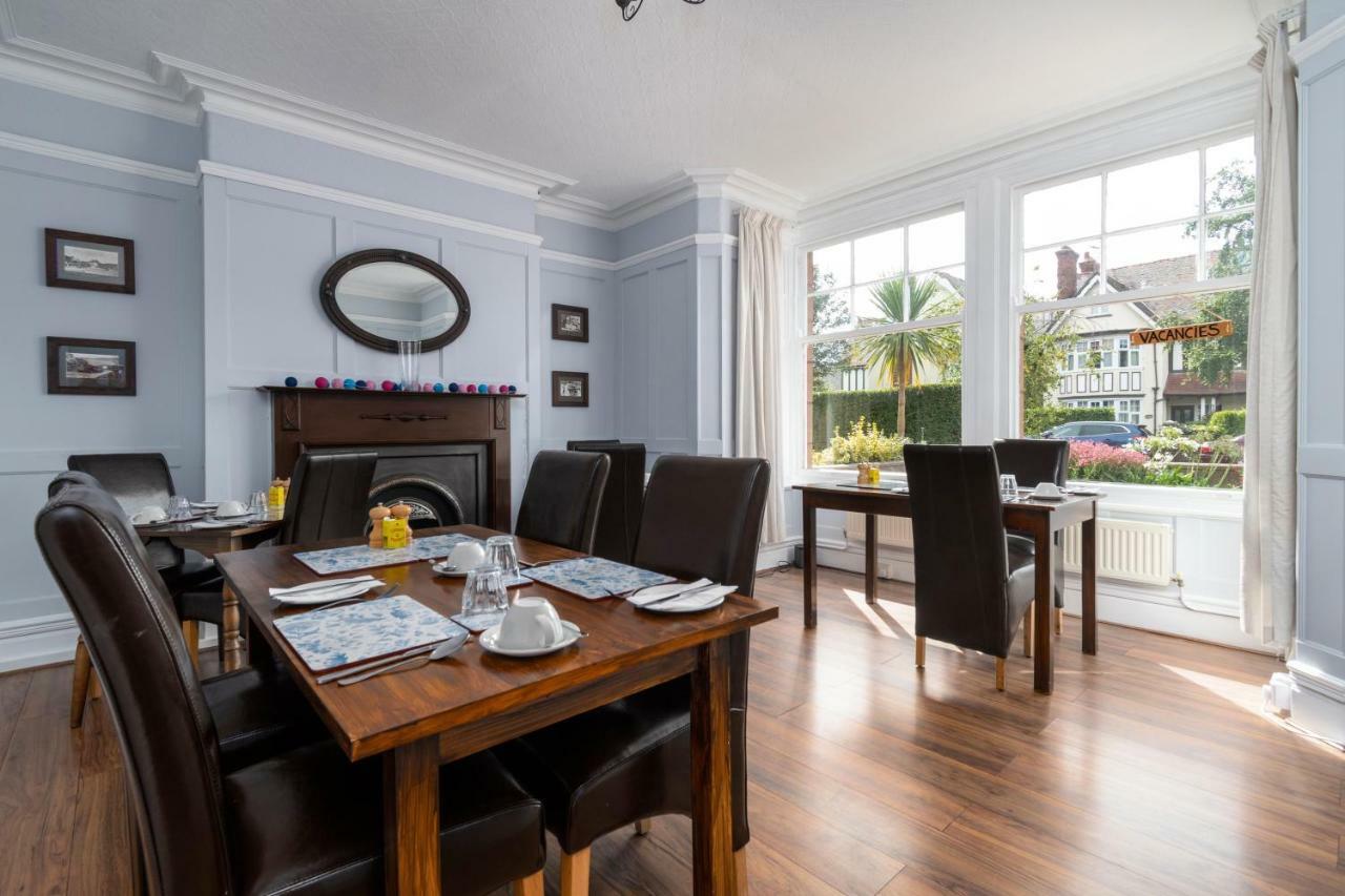 Bodnant Guest House ลันดิดโน ภายนอก รูปภาพ