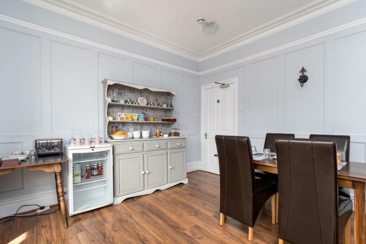 Bodnant Guest House ลันดิดโน ภายนอก รูปภาพ